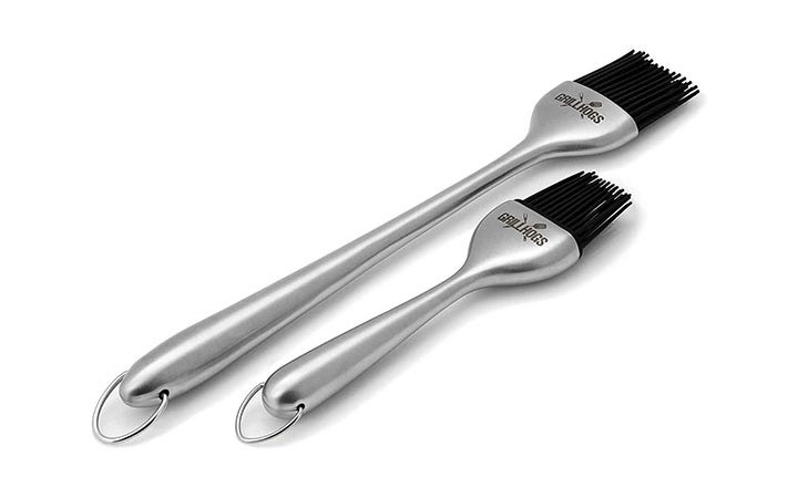 best-grill-tools-GrillHogs-Silicone-Sauce-Basting-Brush-saveur