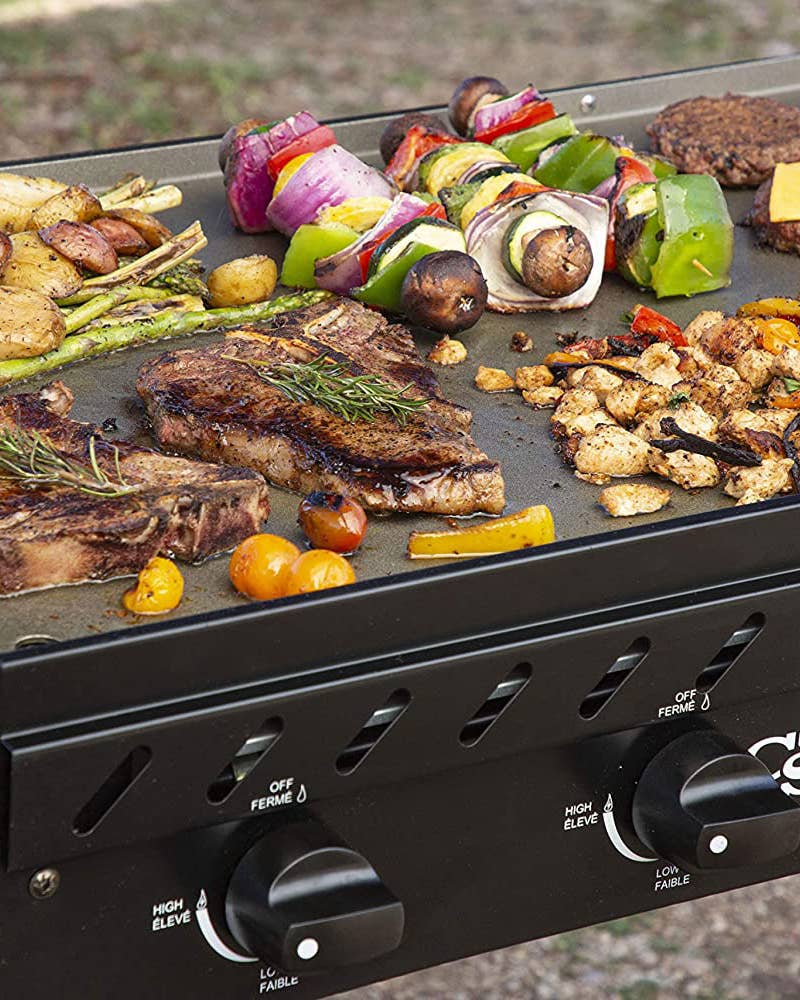 The Best Flat Top Grills for Your Backyard Barbecue