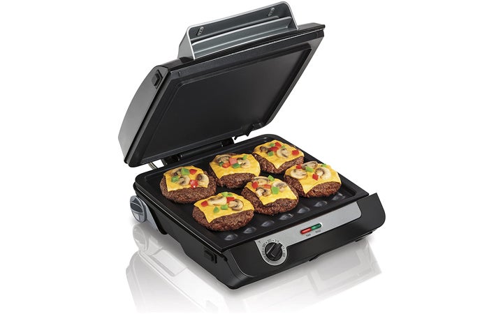 Best Grills Prime Deals For City Dwellers: Hamilton Beach 4-in-1 Indoor Grill & Electric Griddle Combo with Bacon Cooker