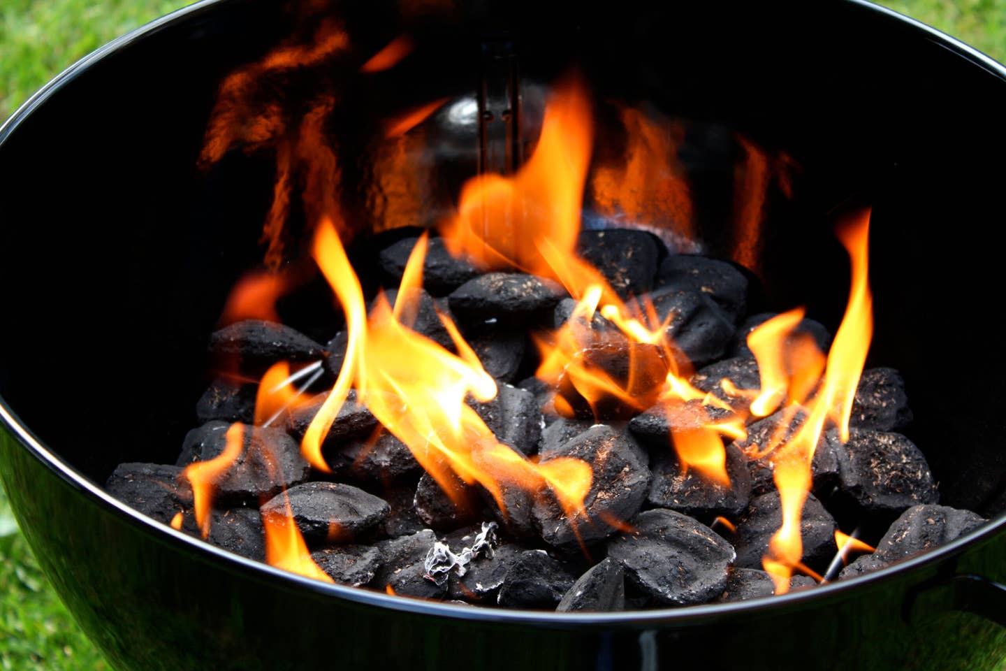 The Best Lump Charcoals for Better  Barbecues