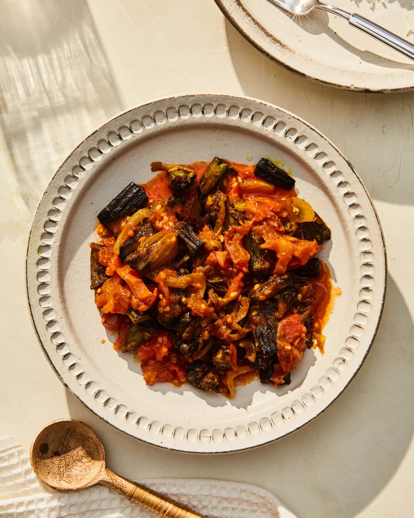 Bhindi Masala (Okra Stir-Fry) Bhindi Masala (Okra Stir-Fry)