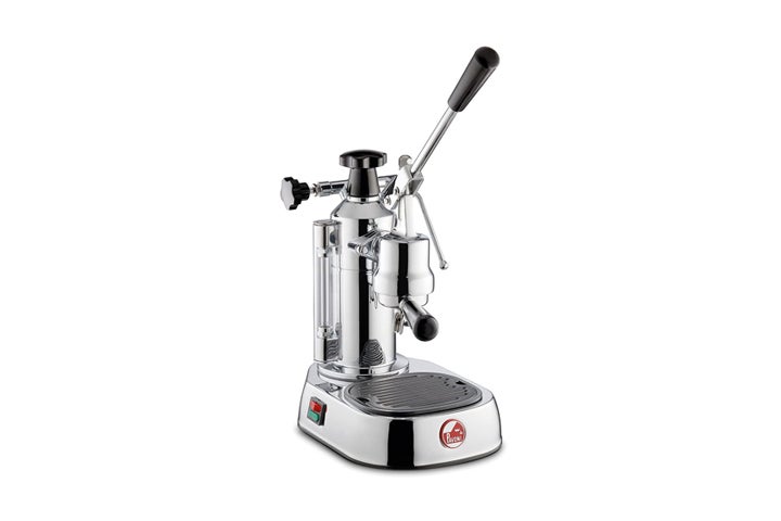 https://www.saveur.com/uploads/2022/08/24/best-espresso-machines-under-1000-la-pavoni-EPC-8-europiccola-8-cup-lever-style-espresso-machine-saveur.jpg?auto=webp