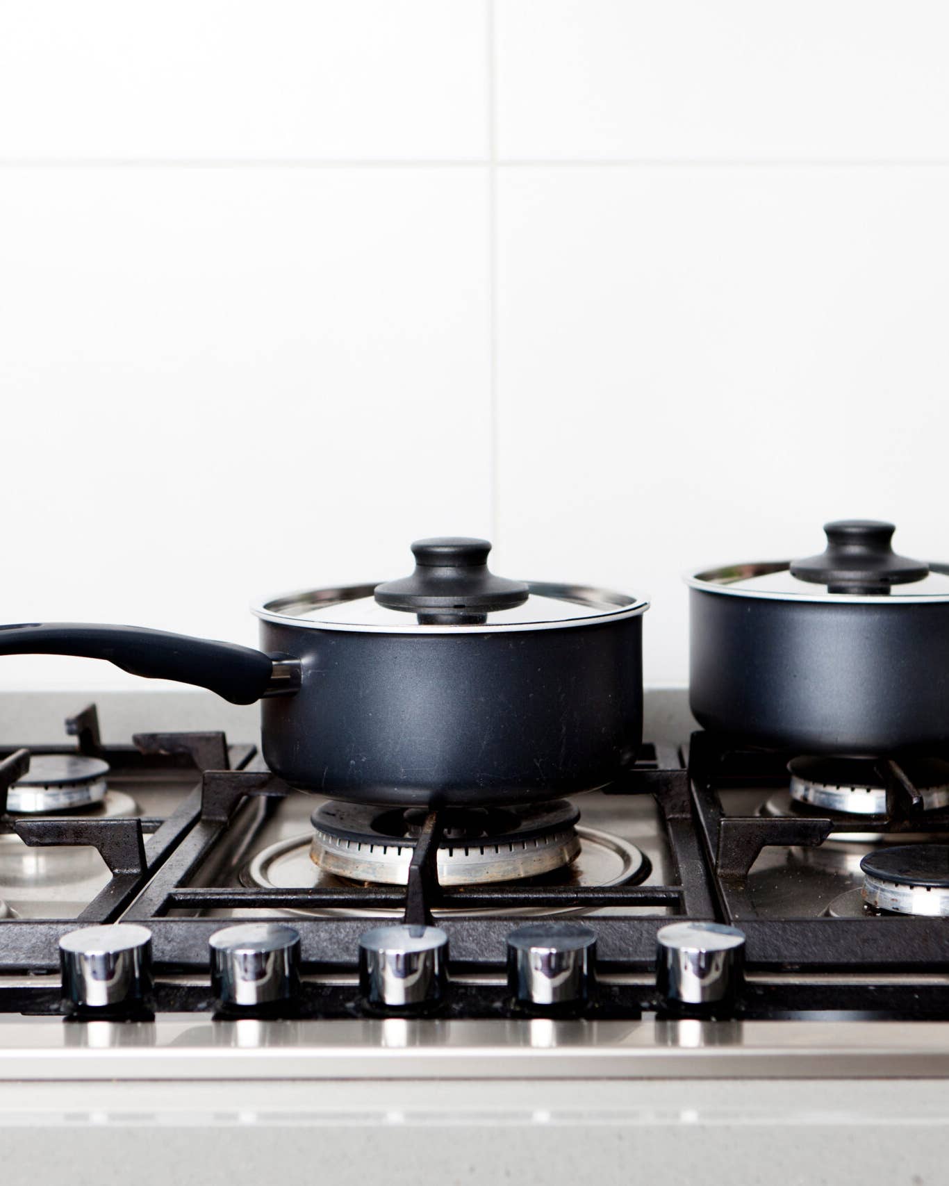The Best Cookware for Gas Stoves—Including a Pro Chef’s Go-To Set
