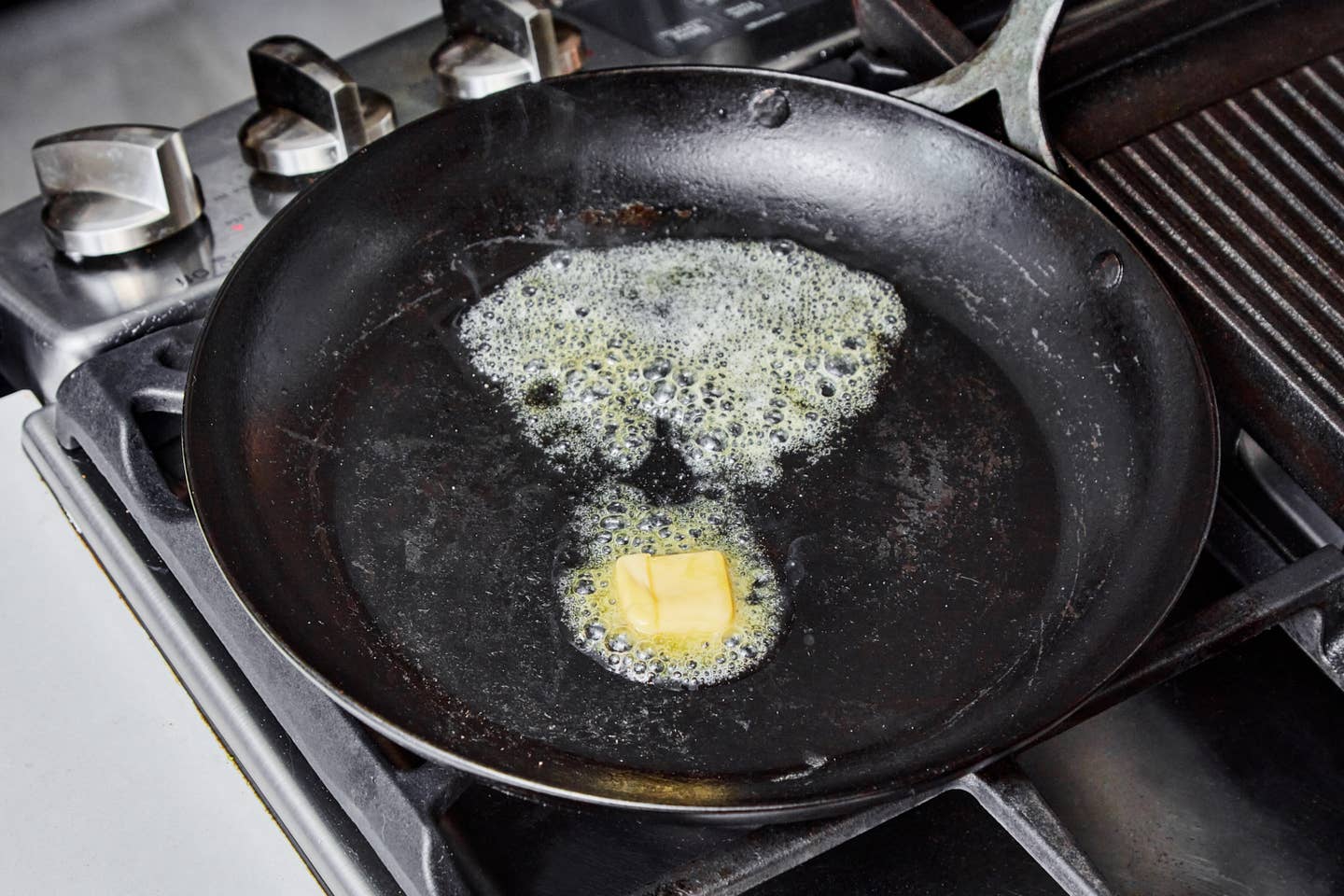How to Make Soft Scrambled Eggs