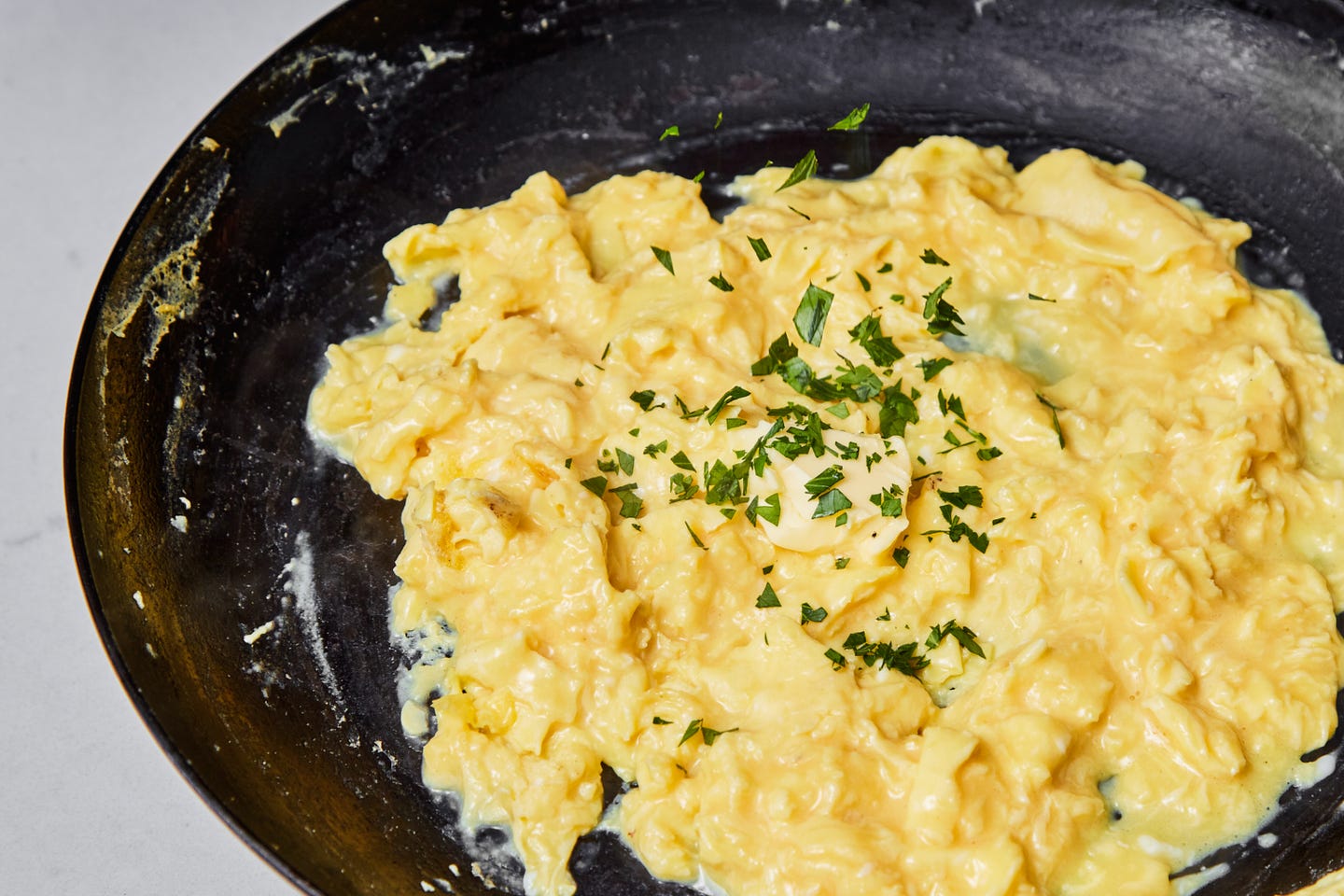 How to Make Soft Scrambled Eggs
