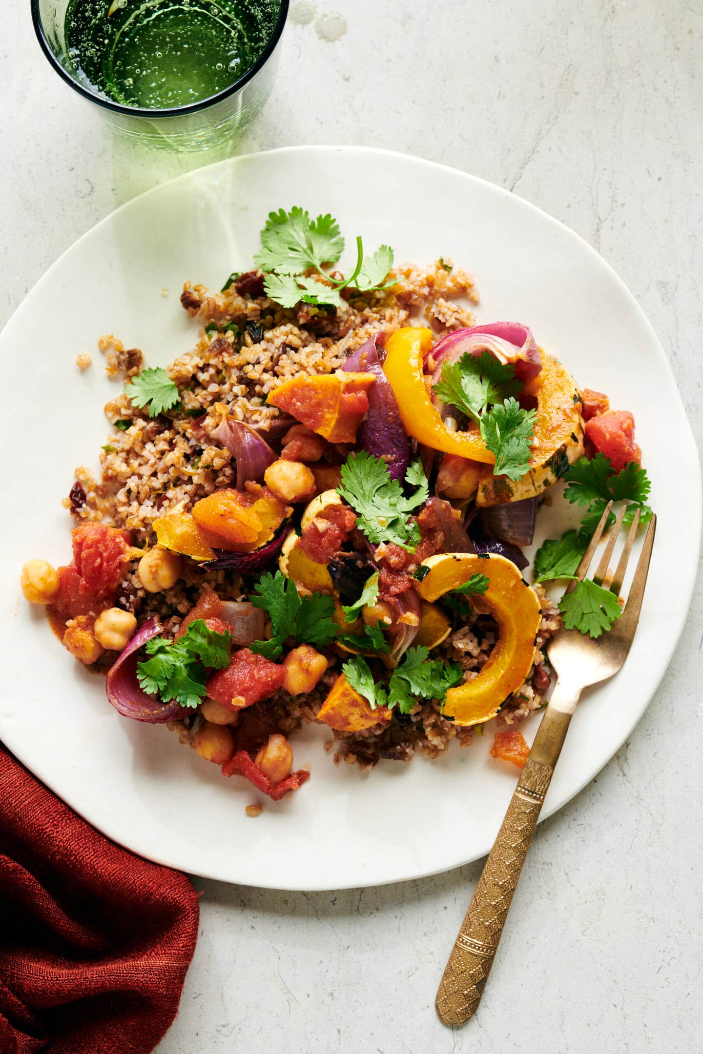 Spicy vegetable tagine served with bulgar wheat_567