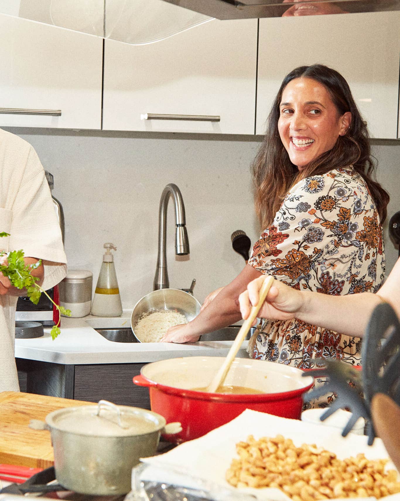 Shake Off the Winter Blues With Leah Cohen’s Tropical Seafood Feast Cooking Dinner