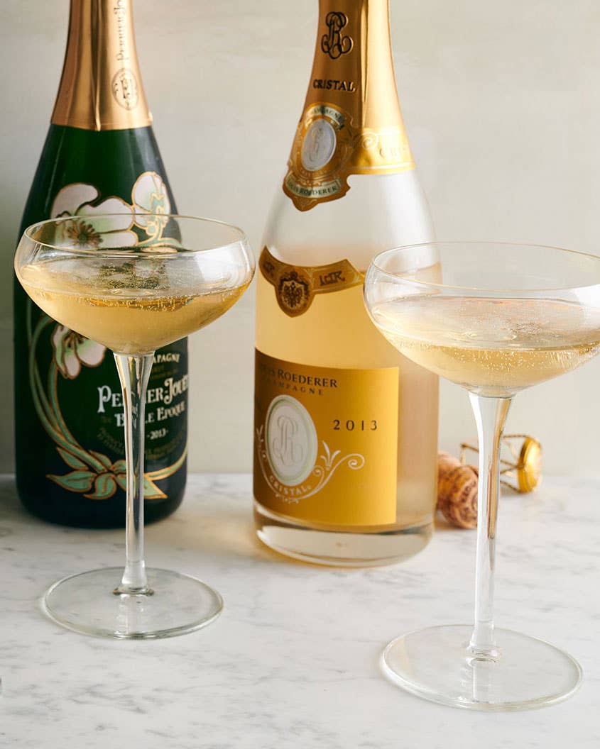 How to Serve Champagne Like a Pro at Home