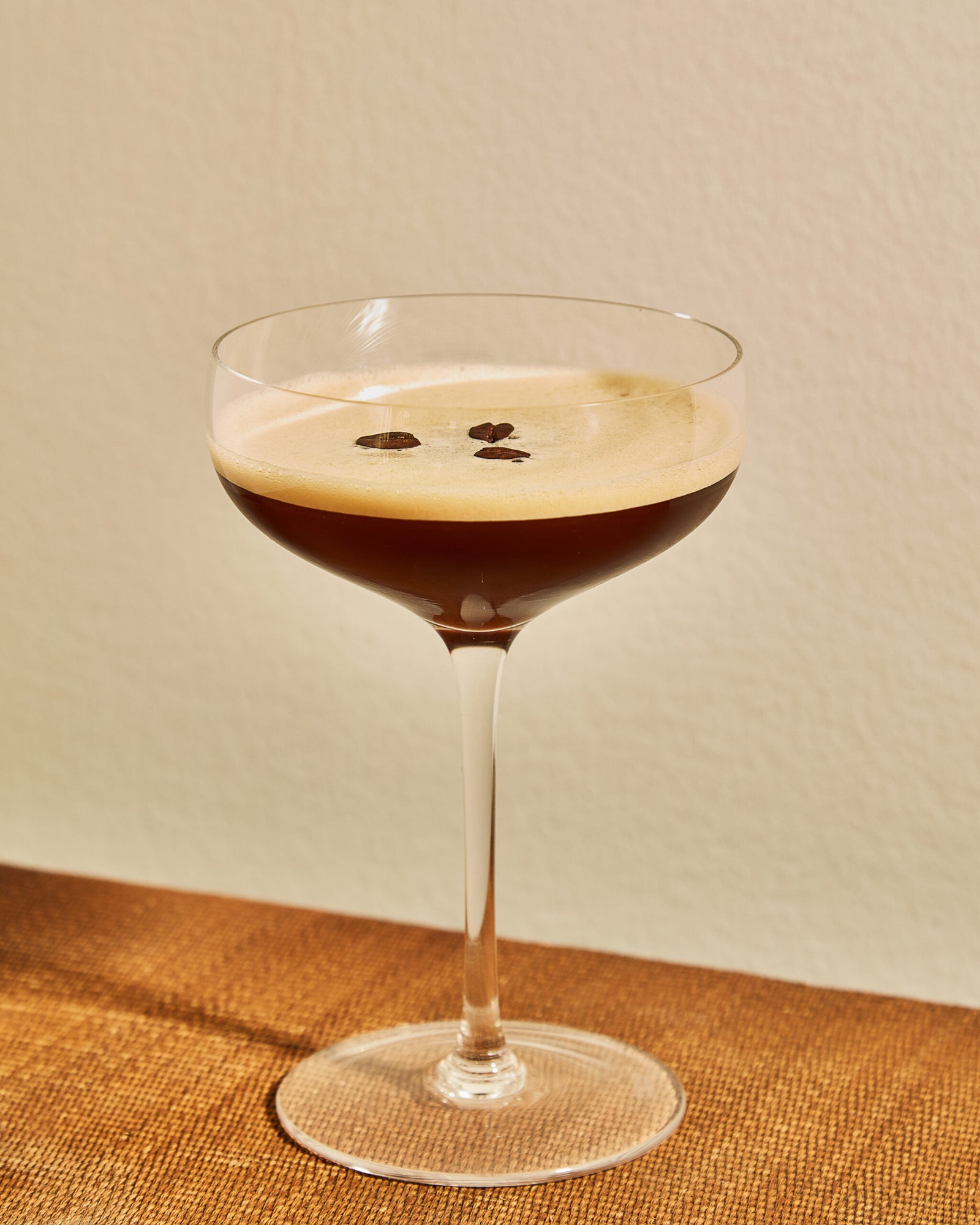 https://www.saveur.com/uploads/2022/12/28/Espresso-Martini-Recipe-Saveur-08-scaled.jpg?auto=webp&width=1600&height=2000