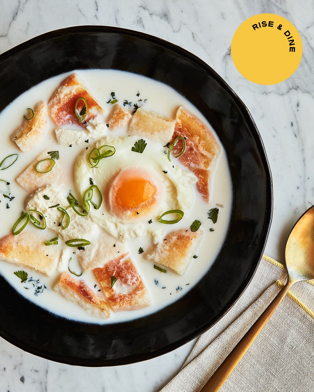 Changua Changua (Colombian Milky Egg Soup)