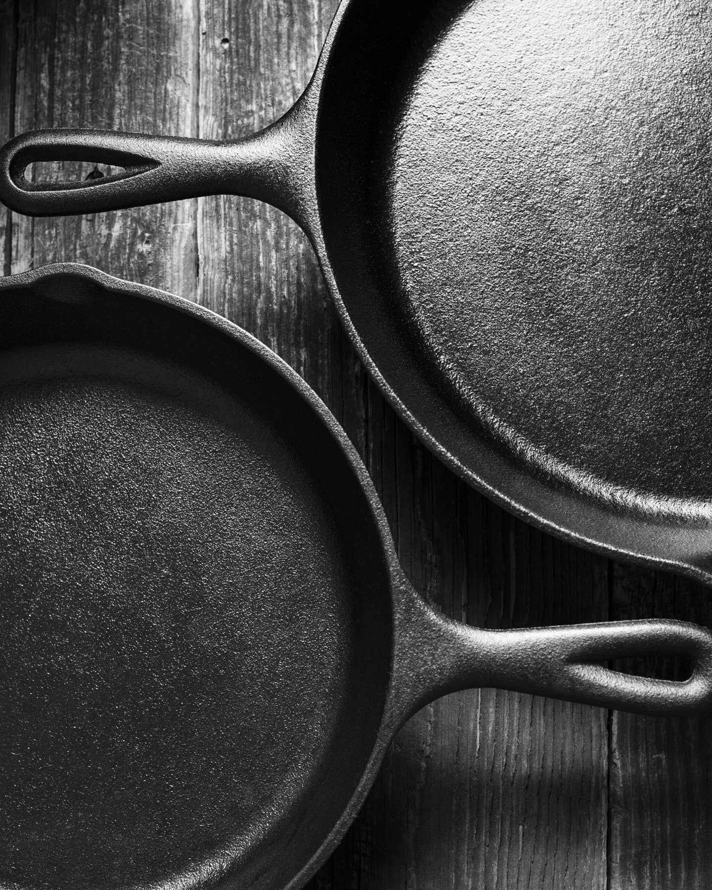 HOW TO CLEAN AND CARE CAST IRON PANS