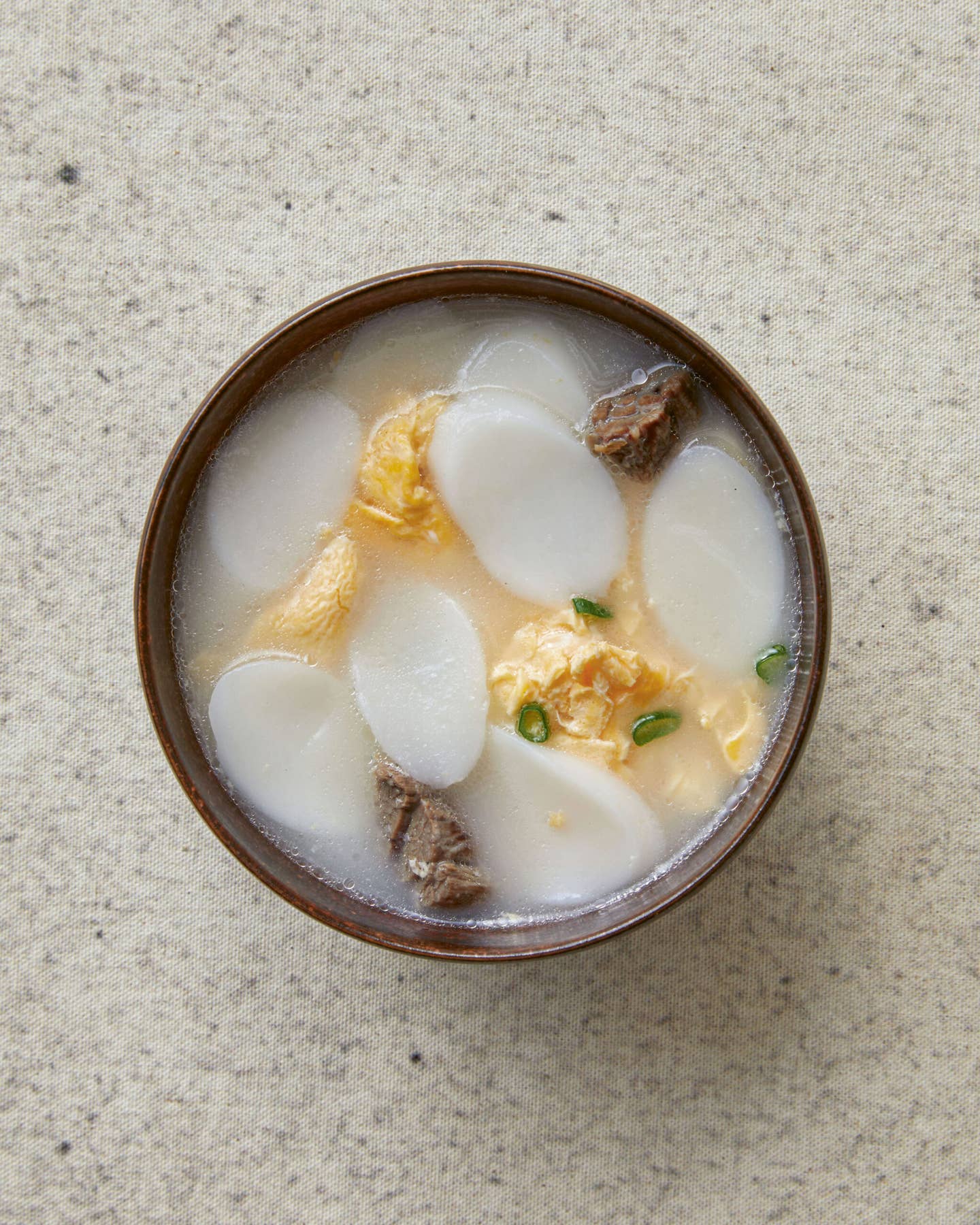 Tteokguk (Rice Cake Soup) Tteokguk (Rice Cake Soup)