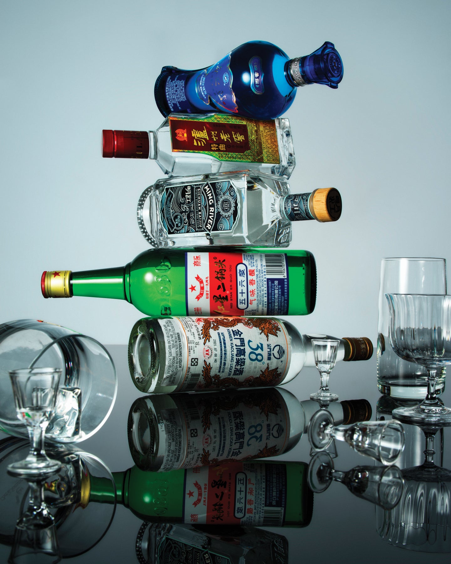 Baijiu bottles: Yanghe Hai Zhi Lan, Luzhou Laojiao Tequ, Ming River, Red Star Erguotou, and Kinmen Kaoliang 38°