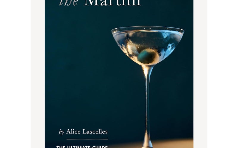 The Martini: The Ultimate Guide to a Cocktail Icon