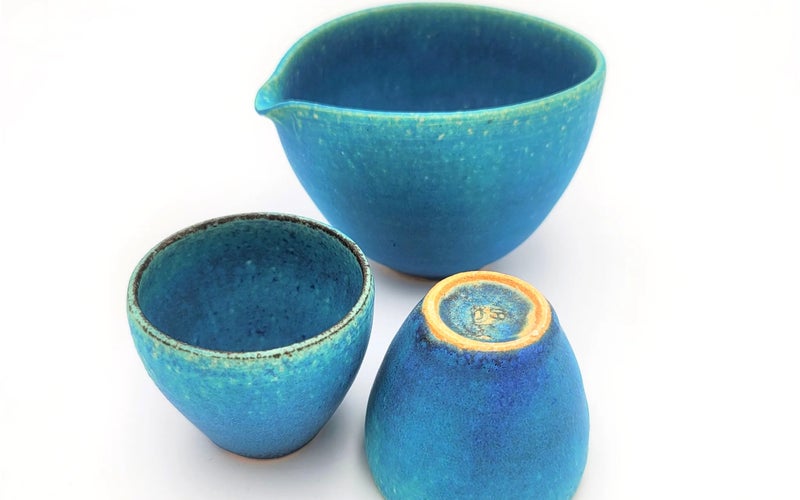 Hechimon Aosai-Yu Sake Server and Cup Set