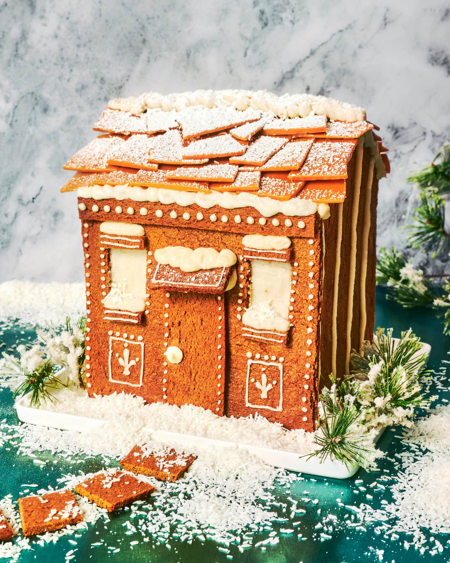 Butterscotch and Toffee Gingerbread House