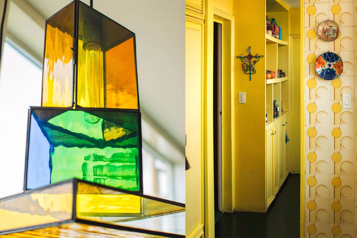 Faux-­mahogany cabinets