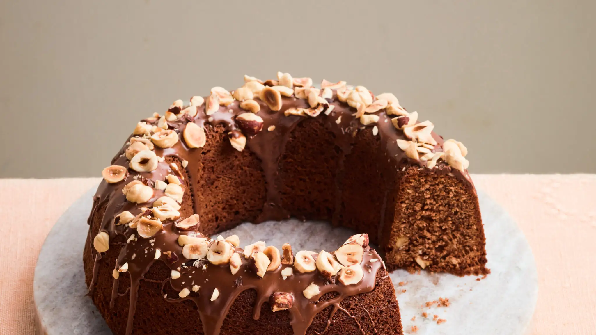 Gianduja and Hazelnut Cake-image