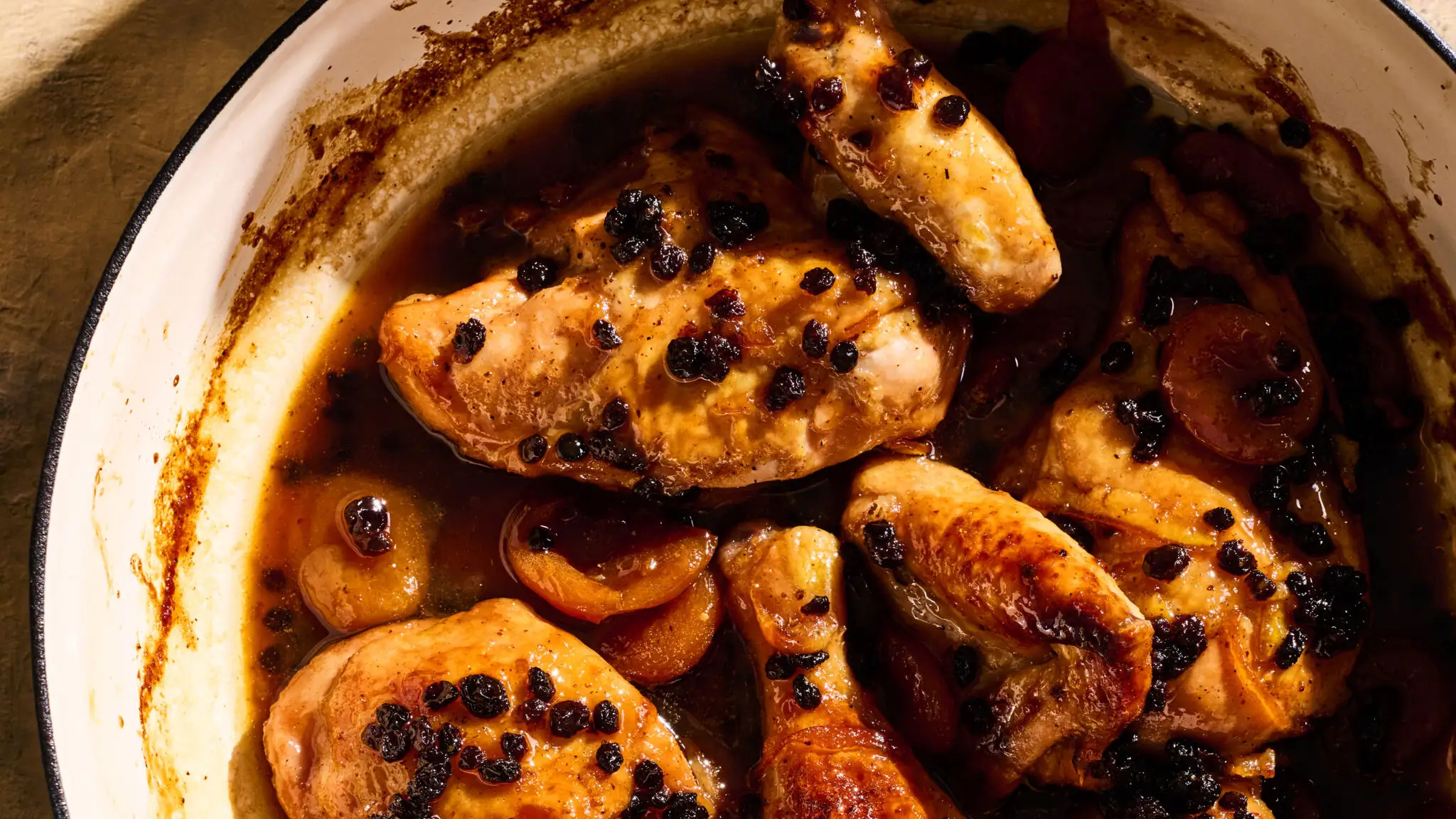 Roast Chicken With Apricots and Currants-image