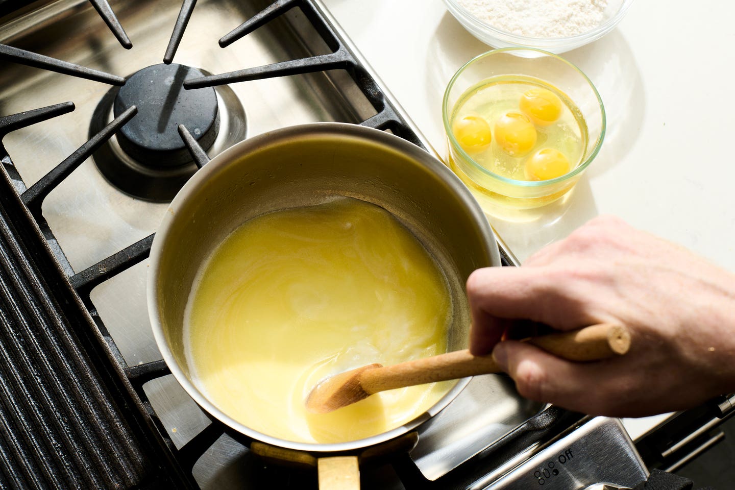 Heat up the liquids Heat up the liquids