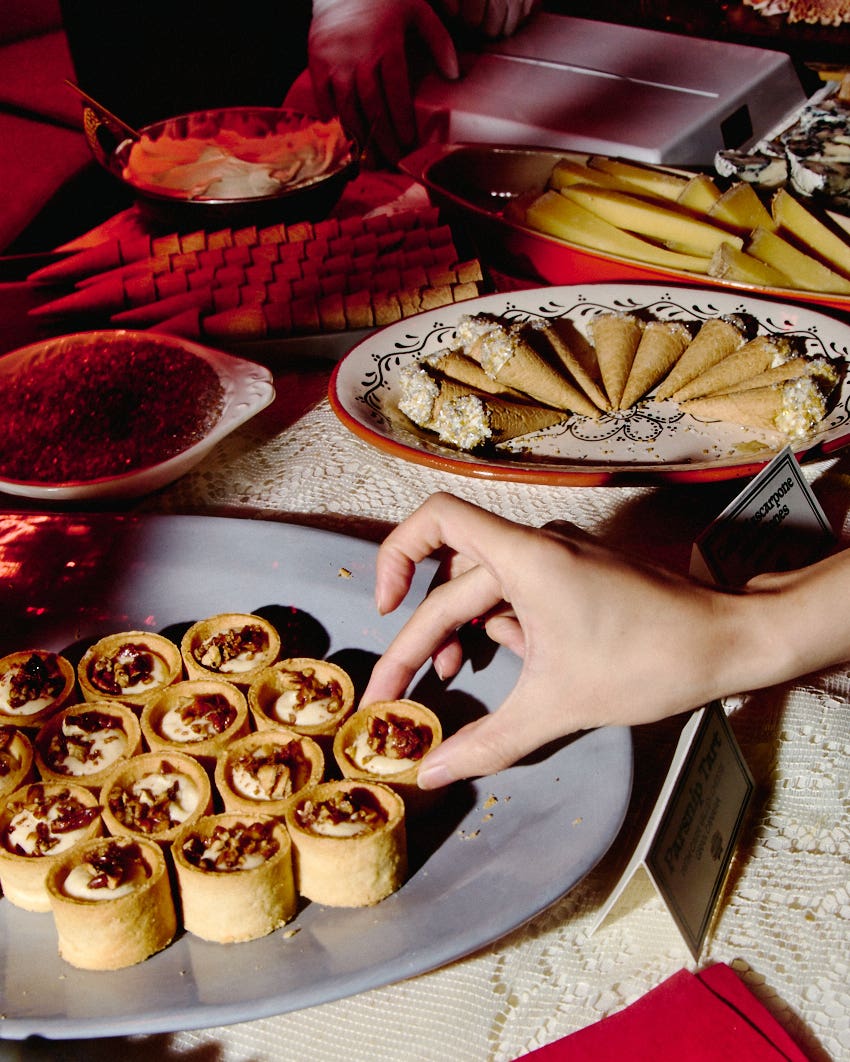 Toasting the Latest Issue of SAVEUR at a Wisconsin Supper Club (in Brooklyn) Toasting the Latest Issue of SAVEUR at a Wisconsin Supper Club (in Brooklyn)