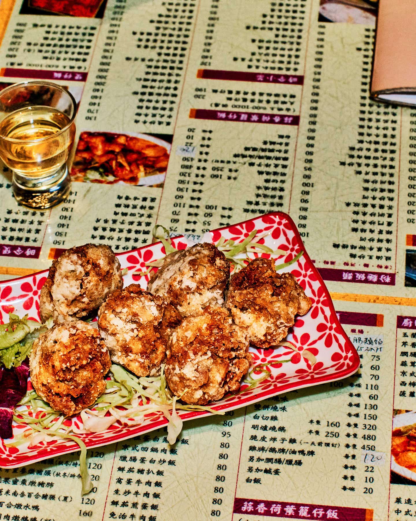 Where to Eat on a Night Out in Hong Kong Best restaurants Hong Kong