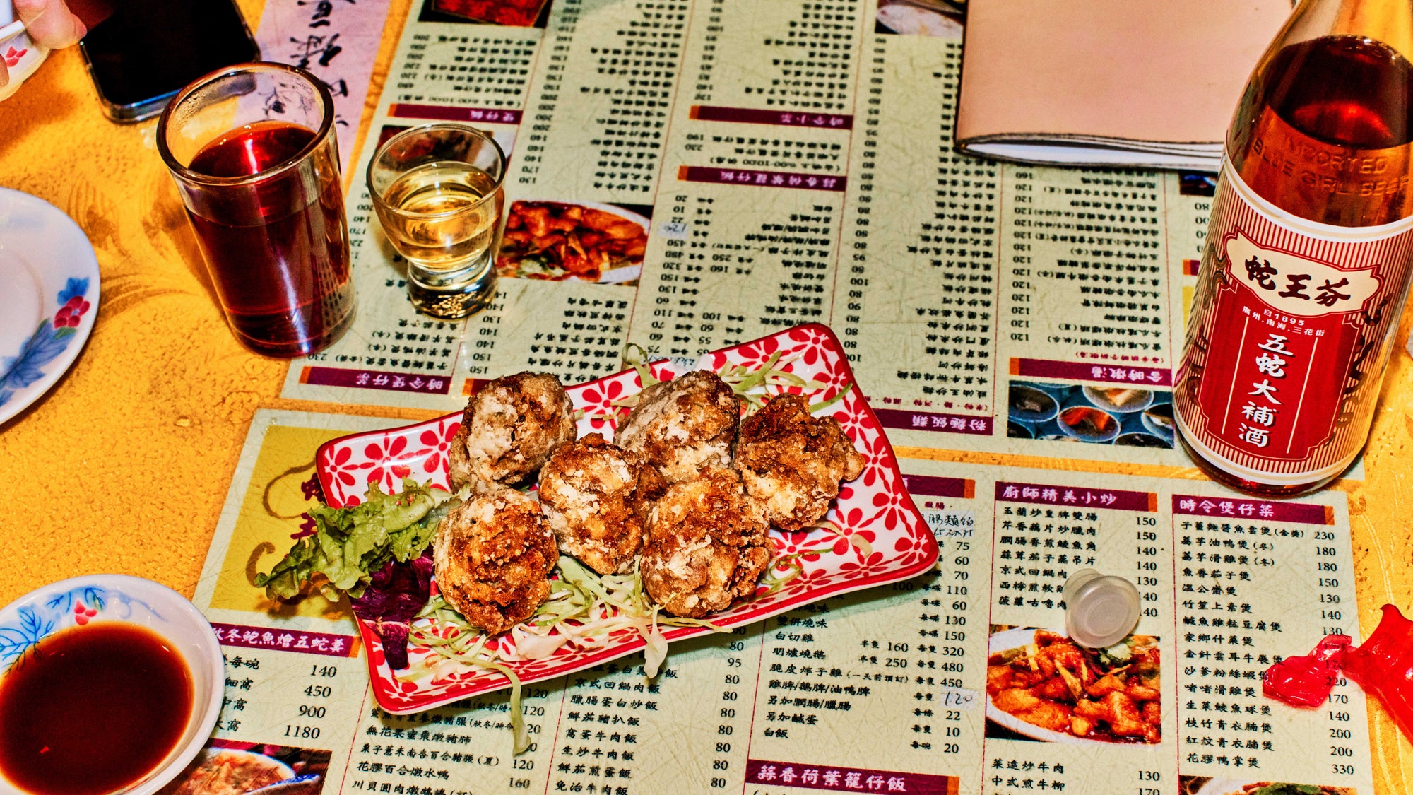 Where to Eat on a Night Out in Hong Kong